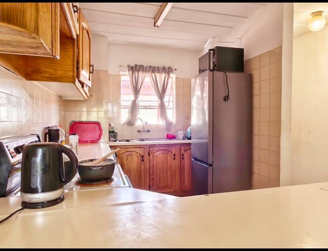 2 BEDROOM APARTMENT FOR SALE IN FERNDALE